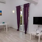 Апартаменты Stara Gavza 165 Црес