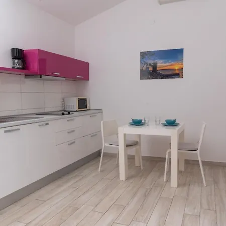 Stara Gavza 165 Cres